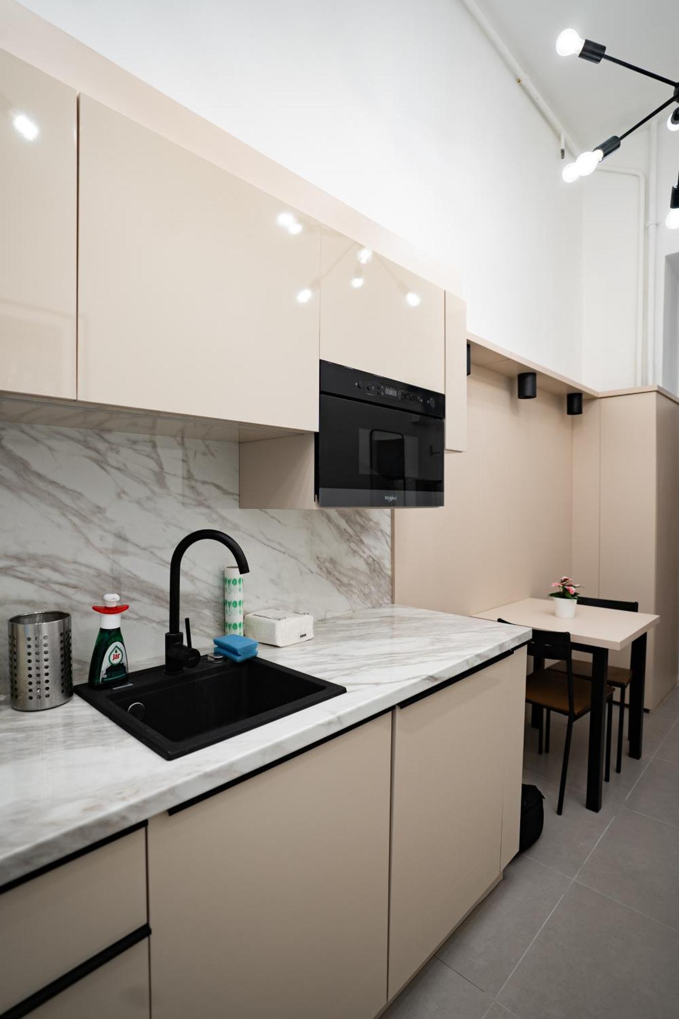 Downtown Double Room Deluxe With Joint Kitchen Budapest Exterior photo